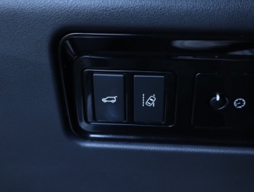 Jaguar F-Pace SUV 2.0 i4D 180KM 2017 Jaguar F-Pace 20d AWD, Serwis ASO, 177 KM, 4X4, zdjęcie 20