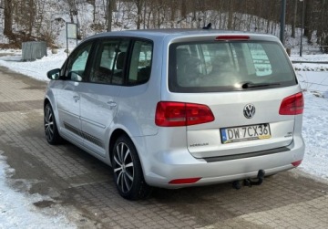 Volkswagen Touran II 1.6 TDI 105KM 2010 Volkswagen Touran 1.6 TDI, Nawigacja Kamera cofania Android Radio 1.6, zdjęcie 3