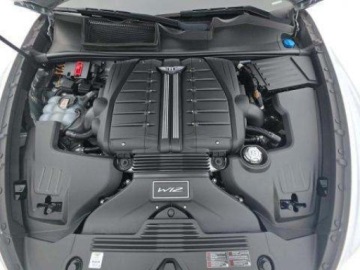 Bentley Bentayga 2021 Bentley Bentayga Speed 2021 6.0 Benzyna 626KM, zdjęcie 7