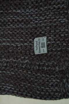 Красивый мужской шарф от Reserved