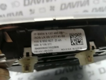 BMW 1 SERIES LAMPA DO ČTENÍ NA STŘECHA Z PŘEDNÍ