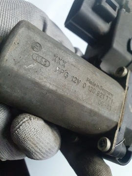 FORD MONDEO MK III 2006 MOTOR REGULACE OKNO DVEŘE PŘEDNÍCH