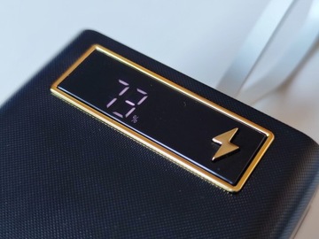 Powerbank TechPower 235 Втч 75 600 мАч PD QC Qi LCD LED 25 Вт