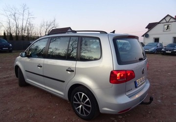 Volkswagen Touran II 2011 Volkswagen Touran 1.6tdi,7 osob,klima,dwa kluczyki,oplacony gotowy do reje, zdjęcie 12