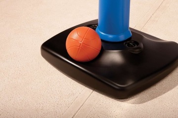 Складной детский баскетбольный мяч MGA Entertainment.