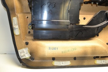 Mercedes W140 SE Обшивка правой передней двери