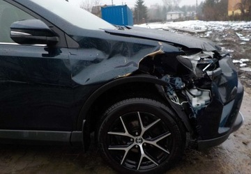 Toyota RAV4 IV MPV Facelifting 2.0 Valvematic 152KM 2016 Toyota RAV4 Okazja 2.0 Benzyna 152KM, zdjęcie 19