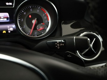 Mercedes GLA I Off-roader 2.0 250 211KM 2016 Mercedes GLA 250 4x4 automat full LED półskóra, zdjęcie 31