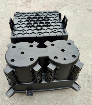 Audi Q5 II 80A 2018-2022 SQ5 вещевой отсек туннель подстаканник подлокотник