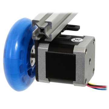 Алюминиевое крепление L-образного типа для шагового двигателя.