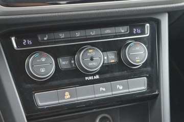 Volkswagen Touran III 1.6 TDI 110KM 2016 Volkswagen Touran 1.6 TDI BMT Comfortline, Serwis ASO, FV VAT MARZA 1.6, zdjęcie 19