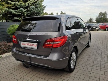 Mercedes Klasa B W246 Sports Tourer 180 BlueEFFICIENCY 122KM 2012 Mercedes B 180 1,6 16v 122KM # Klimatronik# Navi #, zdjęcie 5