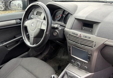 Opel Astra H Hatchback 5d 1.4 TWINPORT ecoFLEX 90KM 2006 Opel Astra 2006 r. 1.4 Benzyna 90KM, zdjęcie 11
