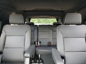  GMC Yukon SLT 2024 5.3l 5.3 Benzyna 355KM, zdjęcie 10