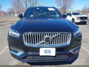 Volvo XC90 II SUV Plug-In 2.0 T8  455KM 2023 Volvo XC 90 2023r., 4x4, 2.0L 2.0 Hybryda Plug-in 455KM, zdjęcie 6