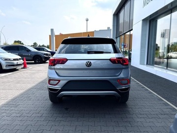 Volkswagen T-Roc I SUV Facelifting 1.5 TSI ACT 150KM 2025 Volkswagen T-Roc Final Edition 1.5 TSI DSG, zdjęcie 4