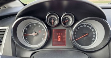 Opel Astra J Sedan 1.4 Turbo ECOTEC 140KM 2013 Opel Astra Lift 1.4 Turbo 140KM BiXenony Ledy NawiPL PółSkóra Grzana Kiera, zdjęcie 13