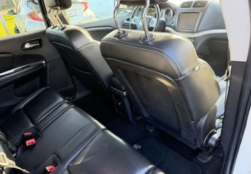 Fiat Freemont 2.0 Multijet II 16v 170KM 2014 Fiat Freemont Fiat Freemont 2.0 Multijet 16V DPF Automatik Allrad Black Co, zdjęcie 20