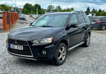 Mitsubishi Outlander II 2.4 MIVEC 170KM 2010 Mitsubishi Outlander 2.4 benzyna 170KM automat 4x4 PDC XENON SKORY cliamtr, zdjęcie 1