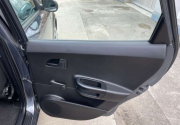 Kia Ceed I Hatchback 5d Facelifting 1.4 DOHC CVVT 90KM 2010 Kia Ceed Kia Ceed 1.4 CVVT Attract 1.4 Benzyna 90KM, zdjęcie 18