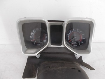 PŘÍSTROJOVÁ DESKA CHEVROLET CAMARO SS 10-15 RÁMEČEK DÍLY