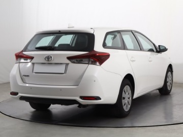 Toyota Auris II Touring Sports Facelifting 1.6 Valvematic 132KM 2018 Toyota Auris 1.6 Valvematic, Salon Polska, zdjęcie 4