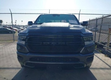  RAM 1500 2024, 5.7L, 4x4, LARAMIE, od ubezpieczalni 5.7 Benzyna 395KM, zdjęcie 5