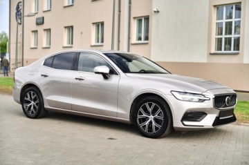Volvo S60 III Sedan Facelifting 2.0 B4 197KM 2024 17tyś, PRZEBIEG_____4 SZTUKI W OFERCIE, zdjęcie 15