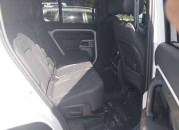 Land Rover Defender IV (L663) 2024 Land Rover Defender 2024, 3.0L, 4x4, P400S, od ubezpieczalni 3.0 Benzyna, zdjęcie 13