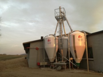 Питательный бункер силоса полиэстер сив 12м3; 7,2Т