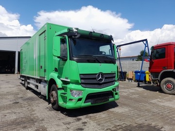 Кабина Mercedes Arocs Actros MP4 ClassicSpace S