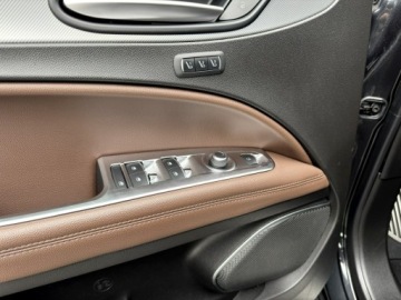 Alfa Romeo Stelvio SUV 2.0 Turbo 200KM 2018 Alfa Romeo Stelvio 2.0 Turbo Super Q4 Kamera Xenon, zdjęcie 12