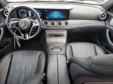 Mercedes Klasa E W213 2021 Mercedes-Benz Klasa E E 350 4Matic 2021 2.0l 2.0 Benzyna 255KM, zdjęcie 8