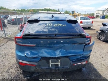 Volvo XC40 2022 Volvo XC 40 2022r, Recharge Pure Electric, P8, 4x4 Elektryczny 402KM, zdjęcie 7