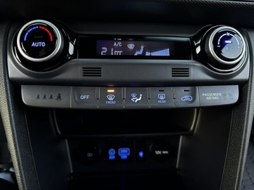 Hyundai Kona I Crossover 1.6 T-GDI 177KM 2018 Hyundai Kona Półskóra Navi Grzane, zdjęcie 23