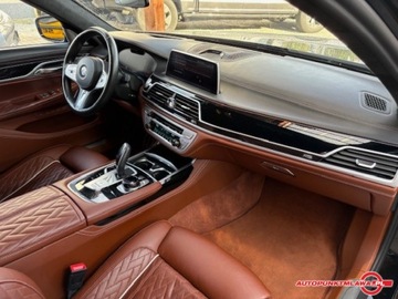 BMW Seria 7 G11-G12 Sedan Facelifting 4.4 750i 530KM 2021 BMW Seria 7 750 LI Xdrive Auto Punkt 4.4 Benzyna 530KM, zdjęcie 14