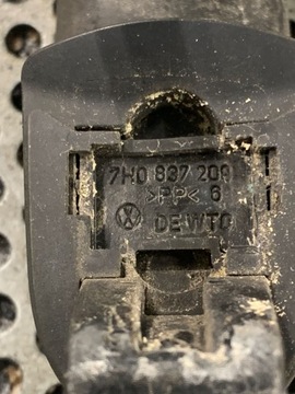 KLIKA DVEŘE LEVÝ PŘEDNÍ VW T5 7H0837209