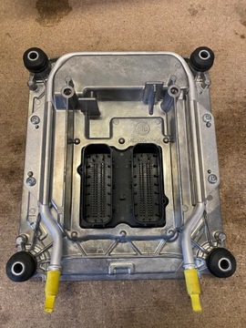 VOLVO STEROWNIK SILNIKA ECU ECM4 BOSCH 0281021085 23851801