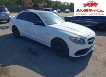 Mercedes Klasa C W205 2017 Mercedes-Benz Klasa C 63 AMG 2017 4.0 Benzyna 469KM