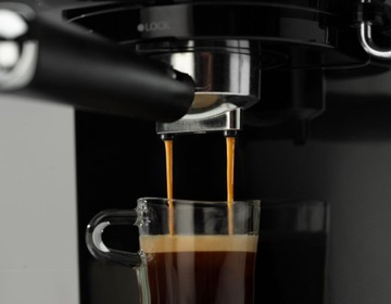 Кофемашина для эспрессо Gorenje ESCM15DBK 1,5 л.