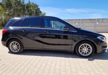 Mercedes Klasa B W246 Sports Tourer 200 CDI 136KM 2015 Mercedes-Benz Klasa B Serwisowany w ASO Mercedes Kratka Dostawczy 2 osoby, zdjęcie 11