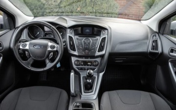 Ford Focus III Kombi 1.6 Duratorq TDCi DPF 115KM 2011 Ford Focus 1.6TDCI 116KM Navi Climatron ALu Pdc Serwis Gwarancjia 1.6, zdjęcie 22