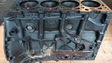 Блок двигателя 2.2 CDI Sprinter 906 639 R646 BITURBO