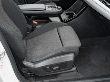 BMW Seria 2 G42-U06 Active Tourer 1.5 218i 136KM 2022 BMW 218 WND1826C#218i Ambient K.cof NAVI Podgrz.f, zdjęcie 29