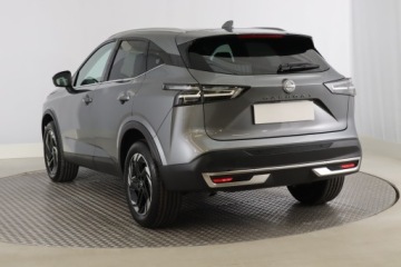 Nissan Qashqai III Crossover Facelifting 1.3 DIG-T MHEV 158KM 2025 Nissan Qashqai 1.3 DIG-T MHEV, 1. Właściciel, zdjęcie 3