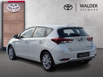 Toyota Auris II 2016 Toyota Auris Hybrid 135 Premium II (2012-) 1.8 Hyb, zdjęcie 2