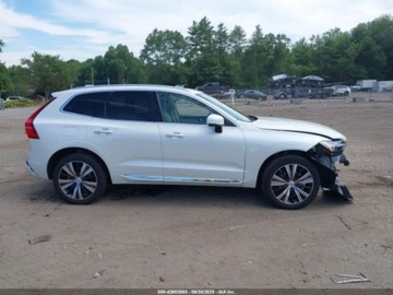 Volvo XC60 II 2023 Volvo XC 60 B5 Plus Bright Theme 2023 2.0l 2.0 Benzyna 247KM, zdjęcie 6