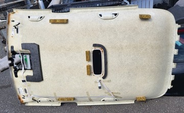 СЕРЫЙ ОТДЕЛИТЕЛЬ ДЛЯ СТЕКЛОВ VW GOLF V 5 5D OE