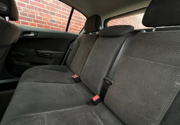 Opel Astra H Hatchback 5d 1.6 Twinport ECOTEC 105KM 2004 Opel Astra automat klima Alu Gwarancja w cenie Warszawa VWWL 1.6 Benzyna, zdjęcie 15