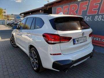 BMW X1 F48 2021 BMW X1 M Pakiet Panorama Automat Navi Kamera 2.0 Benzyna 178KM, zdjęcie 4